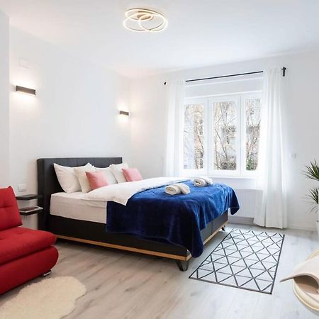 Lux Nest II City Apartment Urban Stay Zagreb Buitenkant foto